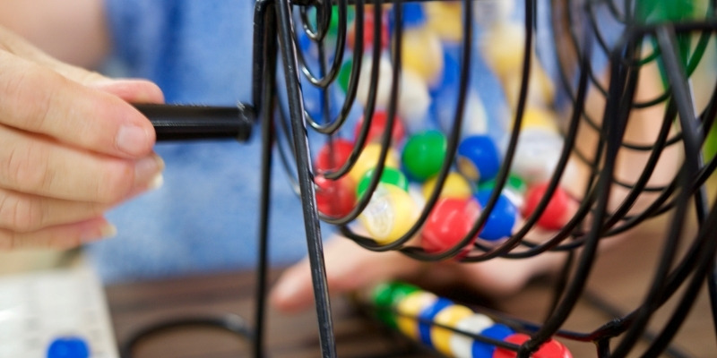 Dựa vào bóng lô tô là cách hay và dễ thực hiện