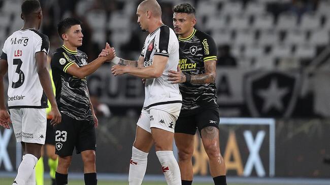 Màn chạm trán khó đoán giữa Vasco Gama vs Botafogo (RJ)
